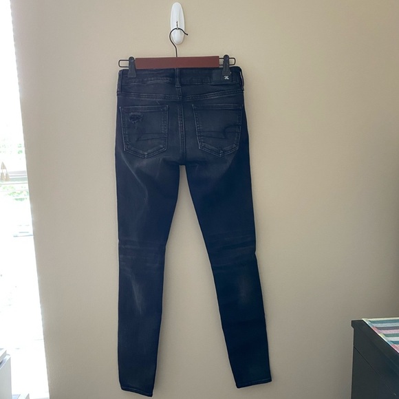 American Eagle Outfitters Black Distressed Jegging Skinny Jeans Size 0 - Picture 2 of 5